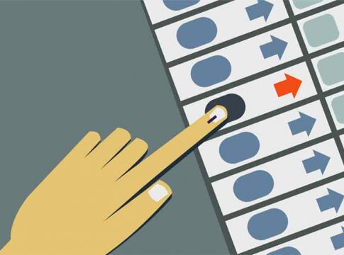 മുനിസിപ്പാലിറ്റികളിൽ യുഡിഎഫ് മുന്നേറ്റം; പഞ്ചായത്തുകളിൽ ഇഞ്ചോടിഞ്ച് പോരാട്ടം Election