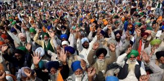 കര്ഷക പ്രക്ഷോഭത്തിന് കേരളത്തിലും ഐക്യദാര്ഢ്യം; സത്യാഗ്രഹം ആരംഭിച്ച് സംയുക്ത കര്ഷക സമിതി Farmers protest _ malabar news