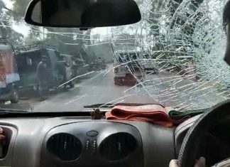 നഡ്ഡക്ക് എതിരായ ആക്രമണം; ആഭ്യന്തര സെക്രട്ടറി വിളിച്ച യോഗത്തില് ബംഗാള് ചീഫ് സെക്രട്ടറിയും ഡിജിപിയും പങ്കെടുക്കില്ല Malabar-News_attack-against-jp-nadda