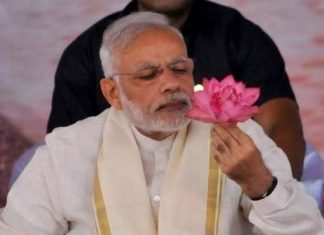 ബിജെപിയുടെ താമര ചിഹ്നം റദ്ദാക്കണം; തിരഞ്ഞെടുപ്പ് കമ്മീഷനോട് വിശദീകരണം തേടി ഹൈക്കോടതി malabarnews-ModiKamal