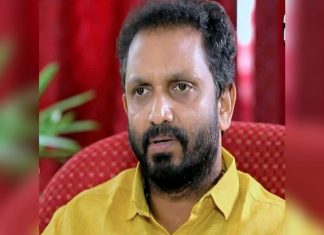 രവീന്ദ്രന്റെ അസുഖമെന്തെന്ന് മെഡിക്കൽ ബോർഡ് വ്യക്തമാക്കണം; സുരേന്ദ്രൻ രംഗത്ത് Medical board should clarify Raveendran's condition; Surendran on the scene