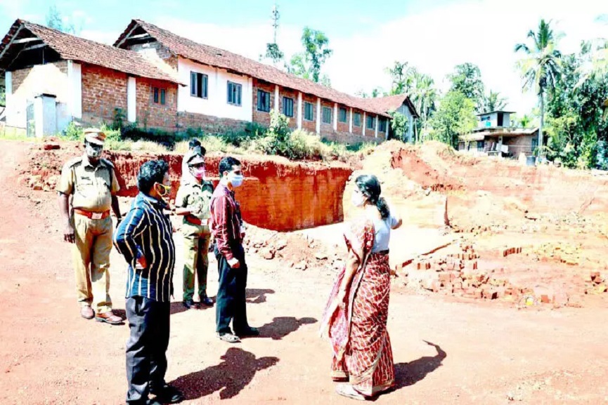 MalabarNews_Mining-Illegal Illegal brick mining near school building; Corporation with action