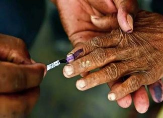 ഒന്നാം ഘട്ട തിരഞ്ഞെടുപ്പ്; അഞ്ച് ജില്ലകളില് ഇന്ന് വോട്ടെടുപ്പ് voting image_malabar news