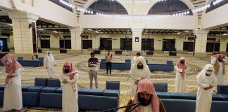 സൗദി പള്ളികളില് ഇനി സ്വദേശി ഇമാമുമാര് മാത്രം; നടപടി രാജ്യസുരക്ഷ മുന്നിര്ത്തി Saudi mosque_malabar news