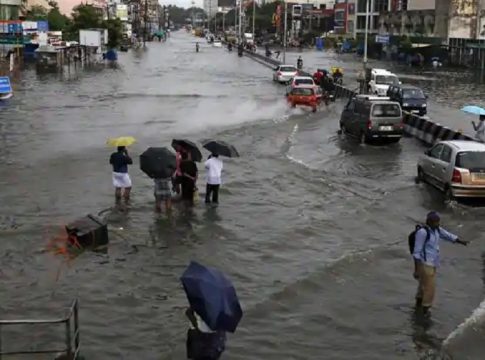 Heavy rain continues; in tamilnadu