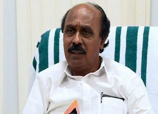 ജില്ലയിലെ ഓക്സിജൻ ദൗർലഭ്യം; നടപടി സ്വീകരിച്ചതായി റവന്യൂ വകുപ്പ് മന്ത്രി ഇ ചന്ദ്രശേഖരന് MalabarNews_e chandrasekaran