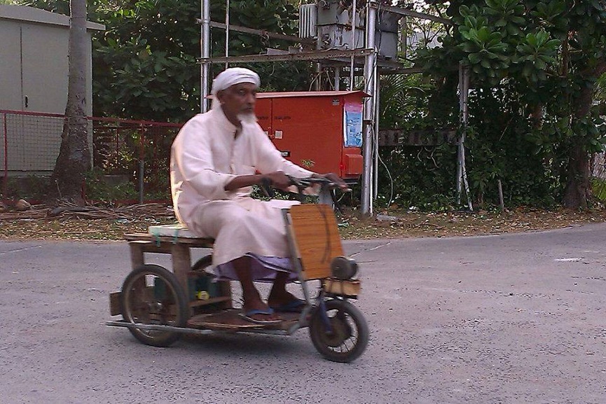 Ali Manikfan Three Wheeler