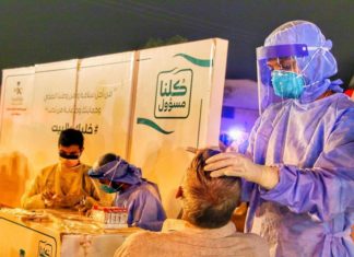 പൊതു ഇടങ്ങളിൽ ജോലി ചെയ്യുന്നവര്ക്ക് വാക്സിനേഷൻ നിർബന്ധമാക്കി സൗദി അറേബ്യ saudi covid