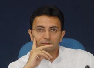 ബിജെപിയും തൃണമൂലും യഥാർഥ പ്രശ്നങ്ങളിൽ നിന്ന് ബംഗാളിലെ ജനങ്ങളുടെ ശ്രദ്ധ തിരിക്കുന്നു; ജിതിൻ പ്രസാദ് jitin-prasad