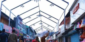 เดฎเดฟเด เดพเดฏเดฟเดคเตเดคเตเดฐเตเดตเดฟเดฒเต เดตเดพเดนเดจ เดจเดฟเดฏเดจเตเดคเตเดฐเดฃเด; เดเตเตผเดชเตเดชเดฑเตเดทเดจเต เดคเตเดฐเตเดฎเดพเดจเด เดเดเตเดเตเดเดพเตป เดเดดเดฟเดฏเดฟเดฒเตเดฒเตเดจเตเดจเต เดฎเตเดฏเตผ kozhikode-sm-street