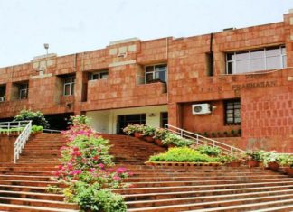 ജെഎൻയു ഹോസ്റ്റലിൽ കോവിഡ് കാലത്ത് തങ്ങിയ വിദ്യാർഥികൾക്ക് 2000 രൂപ പിഴ JNU
