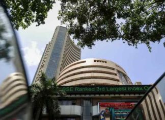 വിപണിയിൽ ഉണർവ്; സെൻസെക്സ് നേട്ടത്തോടെ വ്യാപാരം അവസാനിപ്പിച്ചു stock-market