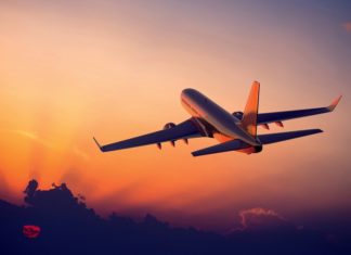 കുവൈറ്റില് നിന്ന് മൂന്ന് മാസത്തിനിടെ മടങ്ങിയത് 83,000ത്തിൽ ഏറെ പ്രവാസികളെന്ന് റിപ്പോര്ട് flight