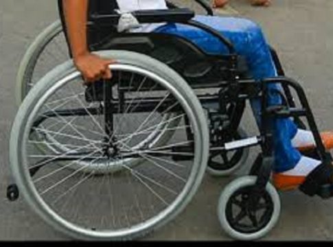 ഭിന്നശേഷിക്കാർക്ക് സൗജന്യ വീൽചെയറിന് അപേക്ഷിക്കാം wheelchair distribution Kerala