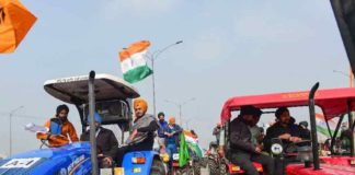 ‘റിപ്പബ്ളിക് ദിനത്തിലെ റാലി സമാധാനപരം ആയിരിക്കും; ഓരോ ട്രാക്ടറിലും ത്രിവർണ പതാക ഉണ്ടാകും’ farmers-protest