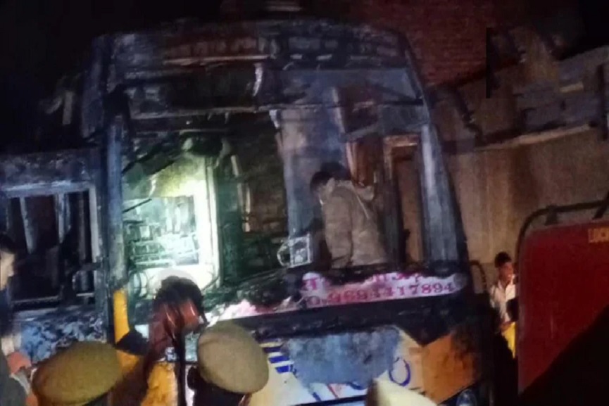 Bus-Caught-Fire 6 killed, 19 injured after bus catches fire in Rajasthan's Jalore