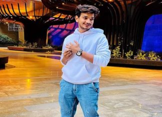 തെളിവോ കുറ്റപത്രമോ ഇല്ല; മുനവര് ഫാറൂഖി ഇപ്പോഴും ജയിലില് munawar faruqui