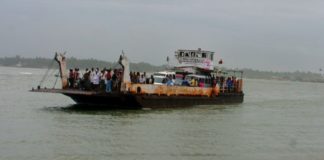 malabarnews-Ponnani_ferry