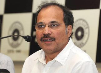 അധിര് രഞ്ജന് ചൗധരി ലോക്സഭാ നേതൃസ്ഥാനത്ത് തുടരും Adhir Ranjan Chowdhury against mamata