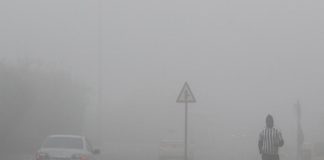കനത്ത മൂടല്മഞ്ഞ്; വാഹനങ്ങളുടെ വേഗപരിധി കുറച്ച് യുഎഇ fog alert in uae