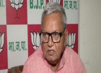 ബിഹാറില് ക്രമസമാധാനം നിലനിര്ത്താന് സര്ക്കാരിന് കഴിയുന്നില്ലെന്ന് ബിജെപി എംപി Gopal Narayan Singh