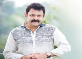 എന്തുകൊണ്ട് മമ്മൂട്ടിയെ വിമര്ശിക്കുന്നില്ല; ട്രോളുകള് തനിക്കും സുരേഷ്ഗോപിക്കും മാത്രമെന്ന് കൃഷ്ണകുമാര് krishnakumar