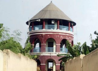 Torture of a prisoner for life; Three officers will be relocated
