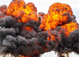 കുവൈറ്റിൽ എണ്ണ ടാങ്കര് പൊട്ടിത്തെറിച്ചു; രണ്ടു മരണം Kuwait-fuel-tank-blast