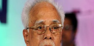 NCP meets Sharad Pawar