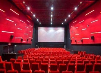 ചർച്ച വിജയം; തിയേറ്ററുകൾ ഈ മാസം 25ന് തുറക്കും Theatre