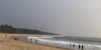 അപകടസാധ്യത കൂടുതല്, നിയന്ത്രണമില്ല; കടലില് കുട്ടികളുടെ നീന്തല് Valiyaparamba