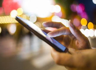 അശ്ളീല ചിത്രങ്ങളും വീഡിയോകളും പ്രചരിപ്പിച്ചാൽ കടുത്ത ശിക്ഷ; ഒമാൻ oman