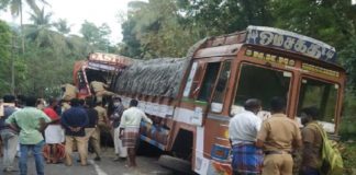 കുറ്റ്യാടി ചുരം റോഡിൽ വാഹനാപകടം; ഗതാഗത കുരുക്ക് accident in kozhikkode