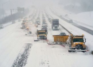 ടെക്സസിൽ അതിശൈത്യം; ജനജീവിതം ദുരിതത്തിൽ, 21 മരണം texas