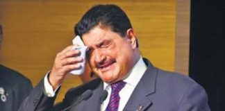 A UK court has ordered the freezing of the entire assets of businessman BR Shetty