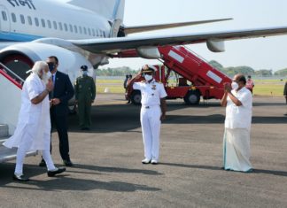 പ്രധാനമന്ത്രി നരേന്ദ്രമോദി കൊച്ചിയിലെത്തി