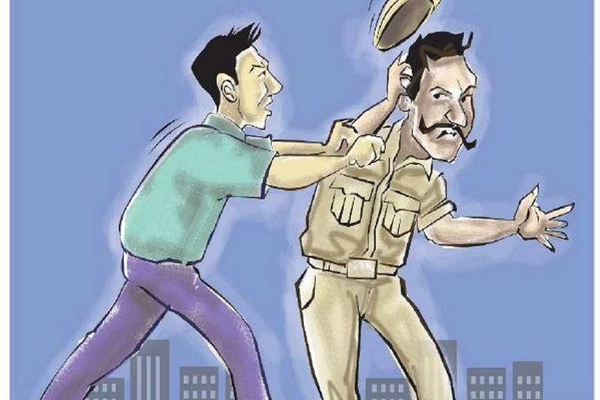 Attack-On-Police Questioned not wearing a mask; Attack on police; Injury to female SI