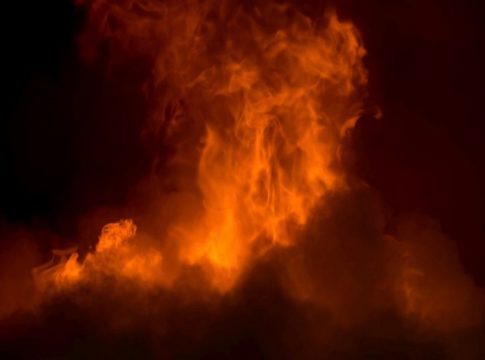 പരിശോധനക്കിടെ സ്ഫോടക വസ്തുക്കൾ പൊട്ടിത്തെറിച്ചു; ജമ്മു കശ്മീരിൽ ഒമ്പത് മരണം blast in jammu and kashmir