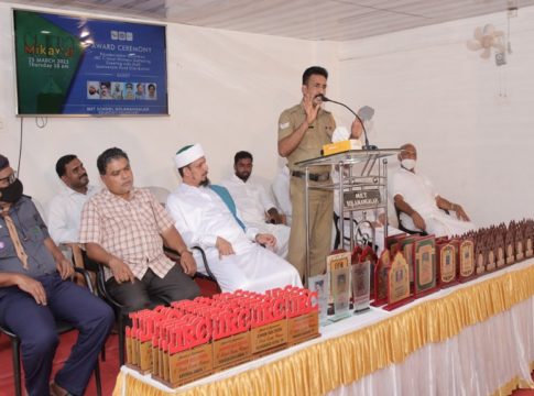 എംഇടി സ്കൂൾ; ‘മികവ് അവാർഡ് സംഗമം’ ശ്രദ്ധേയമായി Excise Preventive Officer k Ganesan