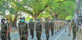 เดจเดฟเดฏเดฎเดธเดญเดพ เดคเดฟเดฐเดเตเดเตเดเตเดชเตเดชเต; เดเดเดฒเตเดฃเตเดเดฟเดฏเดฟเตฝ เดธเตเดจเดพเดเดเดเตเดเตพ เดฑเตเดเตเดเต เดฎเดพเตผเดเตเดเต เดจเดเดคเตเดคเดฟ route march