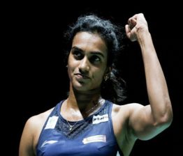 ചരിത്രനേട്ടത്തിൽ പിവി സിന്ധു; ജപ്പാൻ ഓപ്പൺ കിരീടം നേടുന്ന ആദ്യ ഇന്ത്യക്കാരി pv sindhu