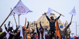 കർഷക സമരം; ചർച്ചകൾ തുടരണമെന്ന ആവശ്യം കേന്ദ്രം തള്ളി farmers protest