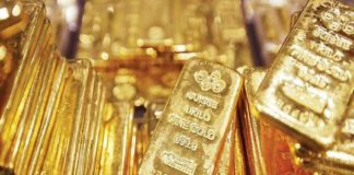 കരിപ്പൂരിൽ 98 ലക്ഷം രൂപയുടെ സ്വർണ്ണം പിടികൂടി; 3 പേർ അറസ്റ്റിൽ gold smuggling