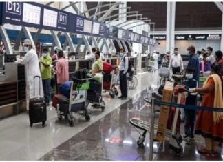 പത്ത് രാജ്യങ്ങളിൽ നിന്നുള്ള യാത്രക്കാർക്ക് വീണ്ടും നിരോധനം; ഒമാൻ സുപ്രീം കമ്മിറ്റി