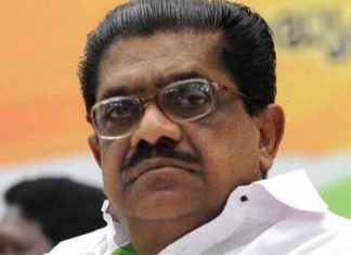 സംസ്ഥാനത്ത് മദ്യശാലകൾ തുറക്കാനുള്ള നീക്കം ഉപേക്ഷിക്കണം; മുഖ്യമന്ത്രിക്ക് കത്ത് VM-Sudheeran
