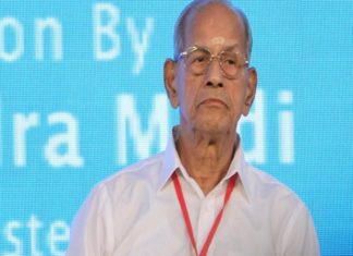 തിരഞ്ഞെടുപ്പ് കമ്മീഷൻ പോസ്റ്ററുകളിൽ ശ്രീധരന്റെ ചിത്രം പാടില്ല; നിർദ്ദേശം