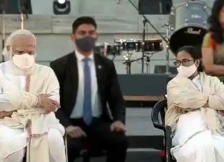Narendra-Modi,-Mamata-Banarjee