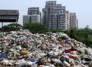 Kochi Brahmapuram waste plant caught fire