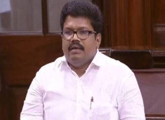 പെരുമാറ്റച്ചട്ട ലംഘനം; കെകെ രാഗേഷ് എംപിക്ക് തിരഞ്ഞെടുപ്പ് കമ്മീഷന്റെ നോട്ടീസ് Code of Conduct Violation; Election Commission issues notice to KK Ragesh MP