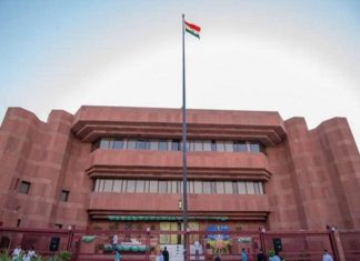 കുവൈറ്റ് ഇന്ത്യൻ എംബസി സേവനങ്ങള് നിർത്തിവെച്ച നടപടി നീട്ടി kuwait indian embassy